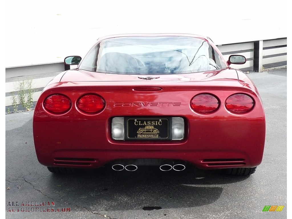 2002 Corvette Coupe - Magnetic Red II Metallic / Light Gray photo #3