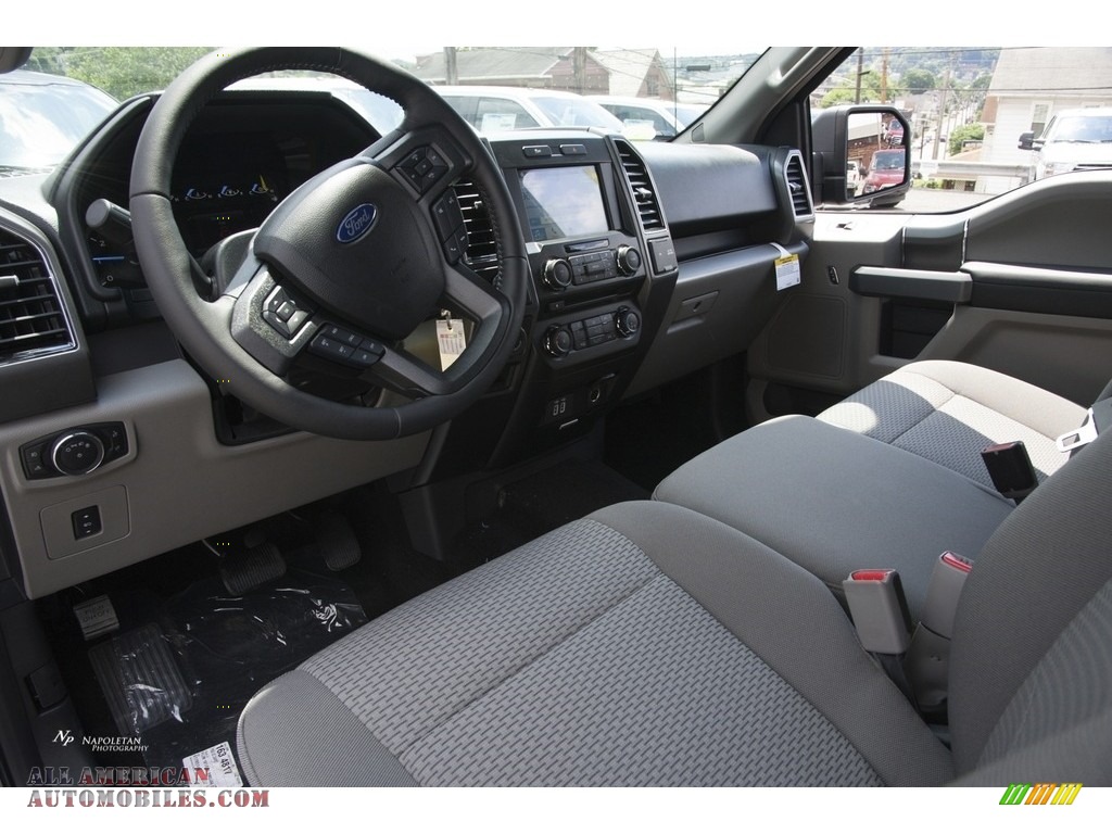 2017 F150 XLT SuperCab 4x4 - Magnetic / Earth Gray photo #6