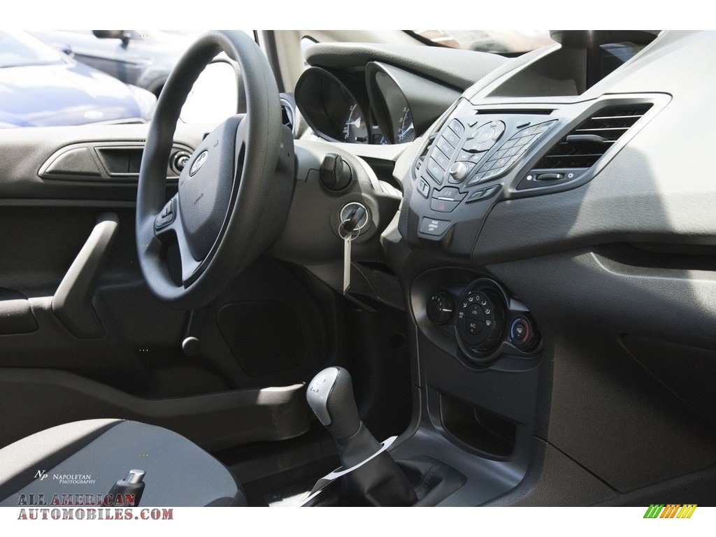 2017 Fiesta S Sedan - Ingot Silver / Charcoal Black photo #8