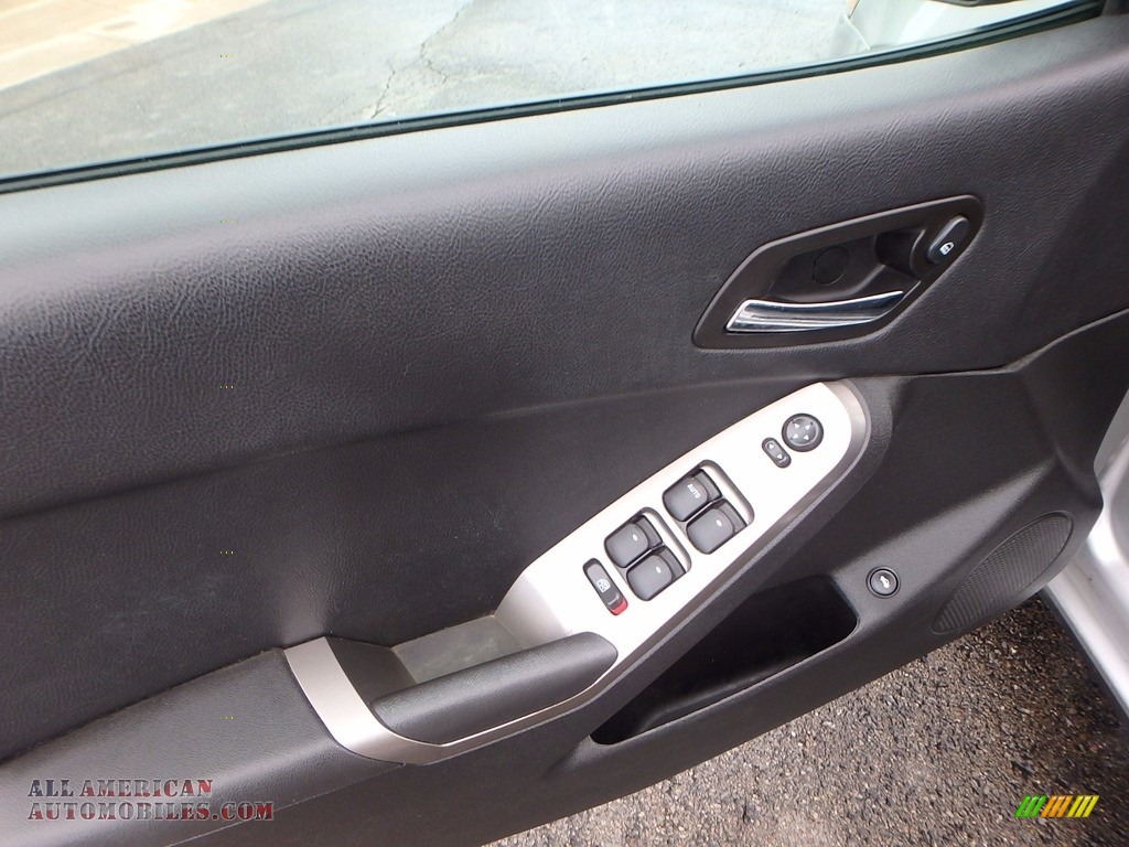 2008 G6 V6 Sedan - Liquid Silver Metallic / Ebony Black photo #11