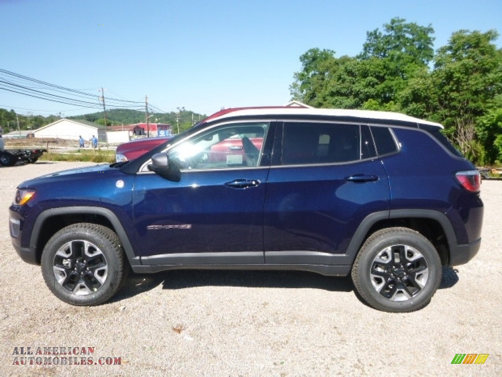 2017 Compass Trailhawk 4x4 - Jazz Blue Pearl / Black/Ruby Red photo #2