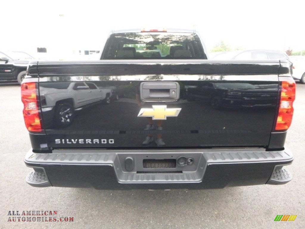 2017 Silverado 1500 Custom Double Cab 4x4 - Black / Dark Ash/Jet Black photo #4