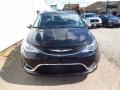 Chrysler Pacifica Limited Brilliant Black Crystal Pearl photo #3