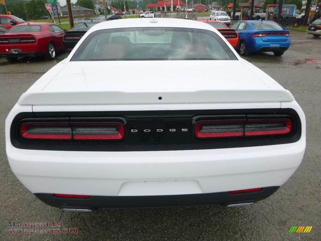 2017 Challenger GT AWD - White Knuckle / Black/Ruby Red photo #4