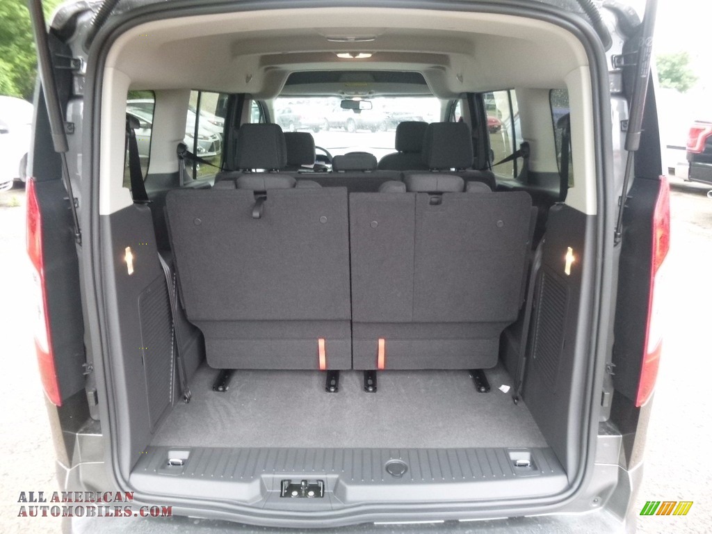 2017 Transit Connect XLT Wagon - Magnetic / Pewter photo #4