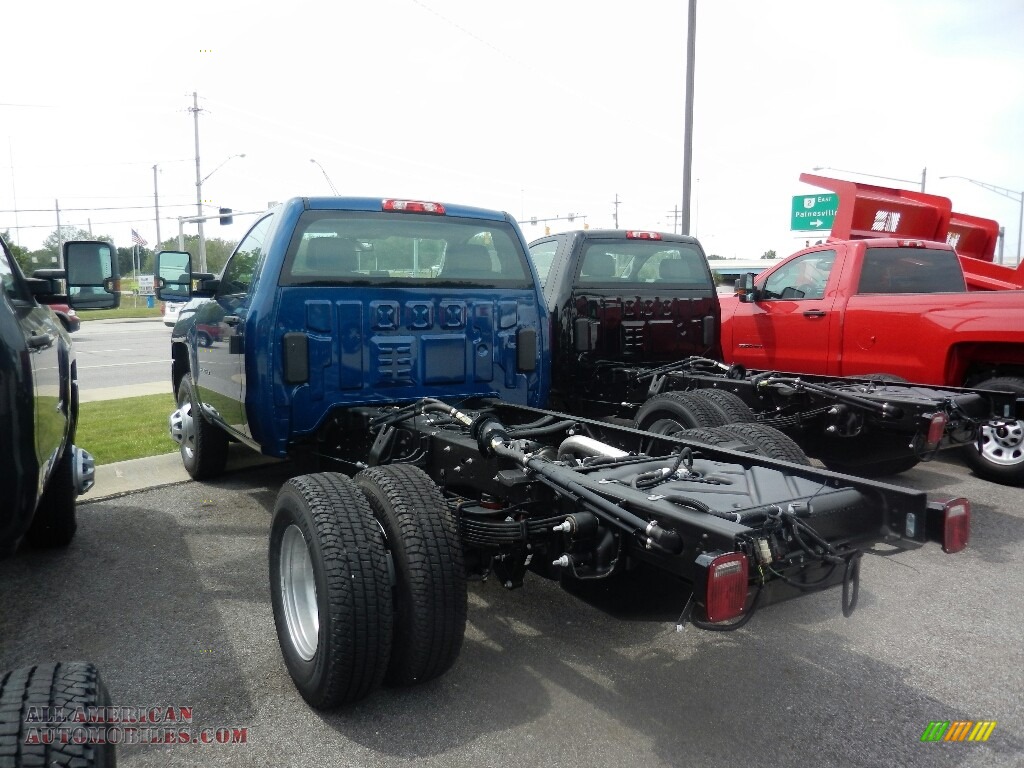 2017 Silverado 3500HD Work Truck Regular Cab 4x4 - Deep Ocean Blue Metallic / Jet Black photo #6