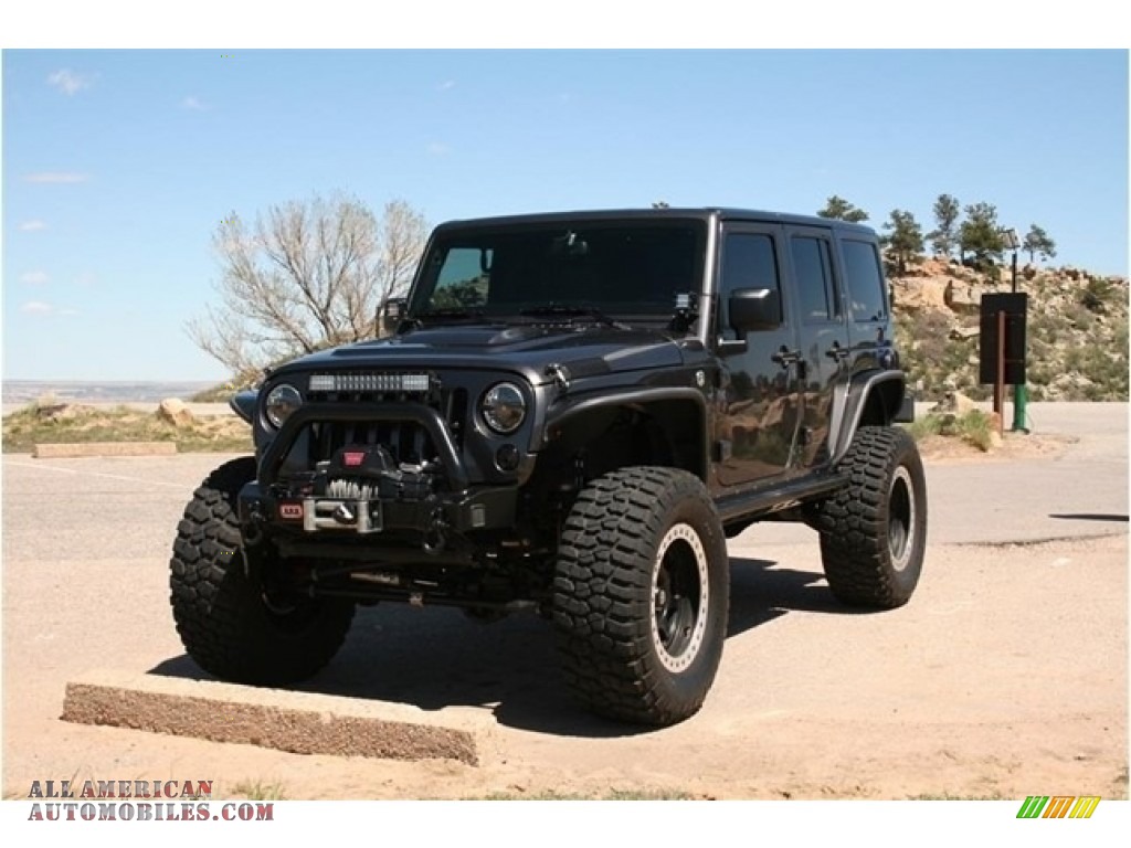 Granite Metallic / Black/Dark Saddle Jeep Wrangler Unlimited Rubicon 4x4