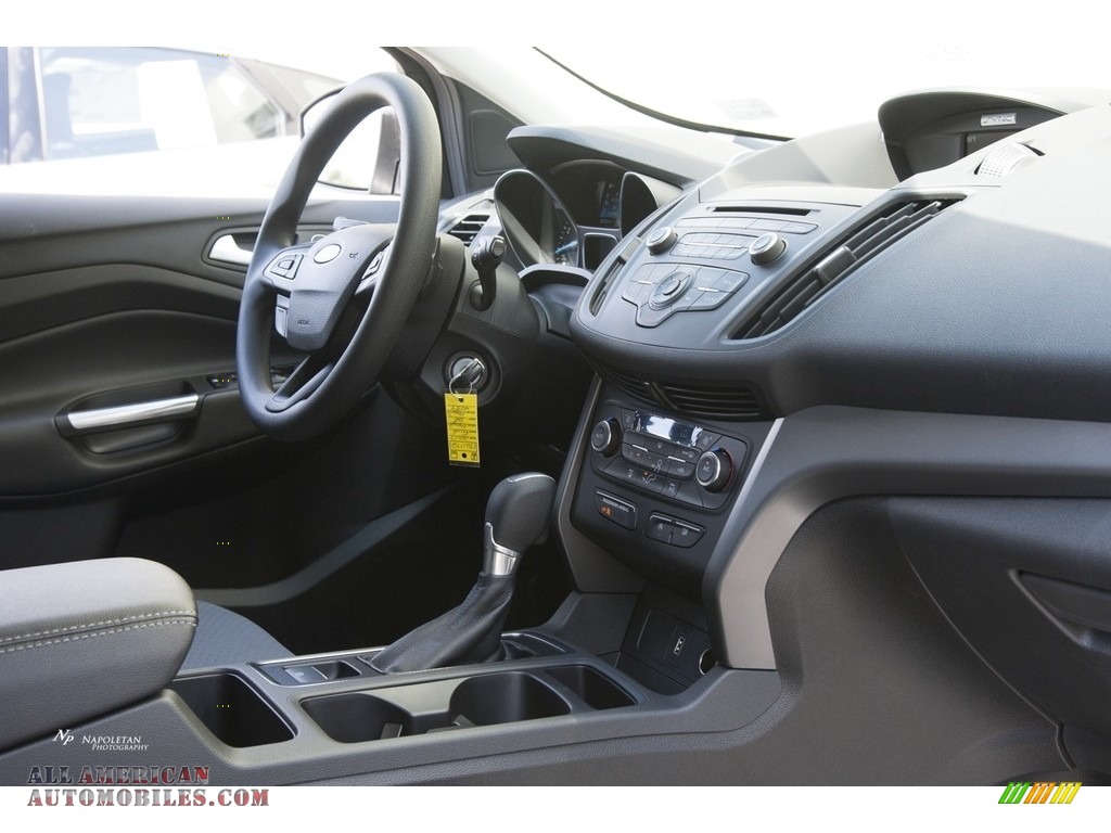 2017 Escape SE 4WD - Magnetic / Charcoal Black photo #9