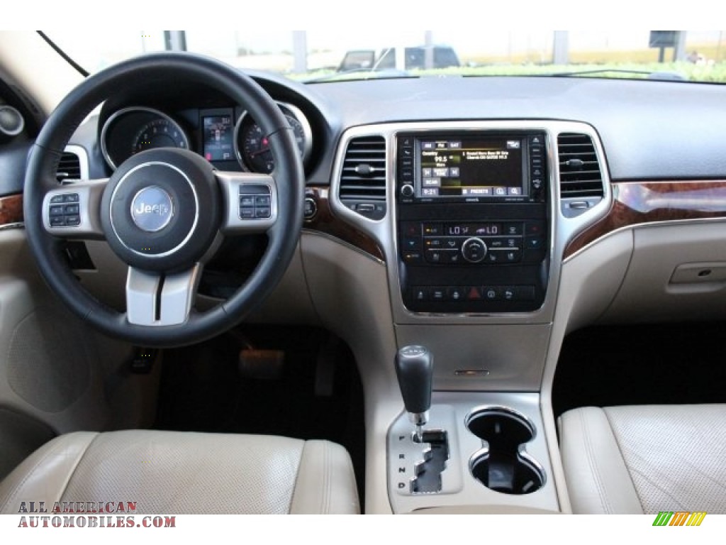 2013 Grand Cherokee Limited - Bright White / Black/Light Frost Beige photo #32