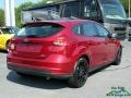 Ford Focus SE Hatch Ruby Red photo #5
