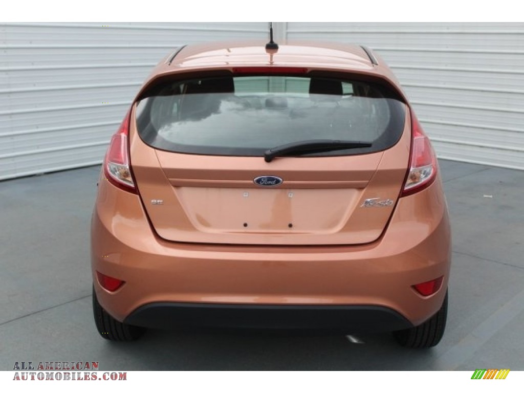 2017 Fiesta SE Hatchback - Chrome Copper / Charcoal Black photo #7