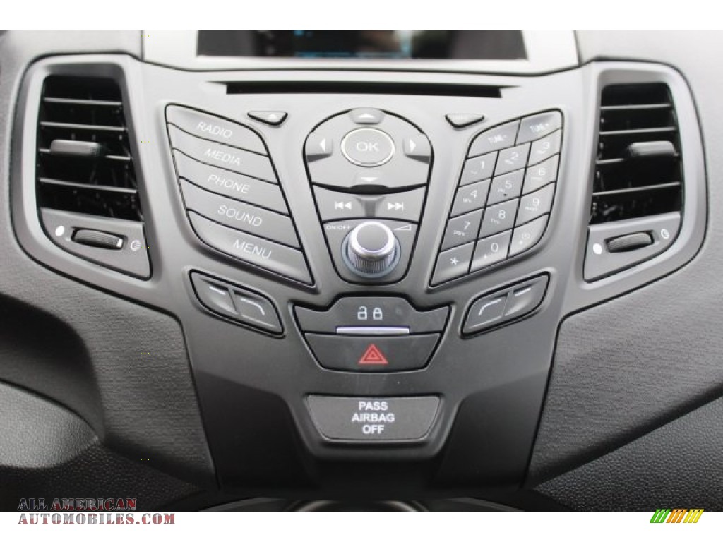 2017 Fiesta SE Hatchback - Chrome Copper / Charcoal Black photo #13