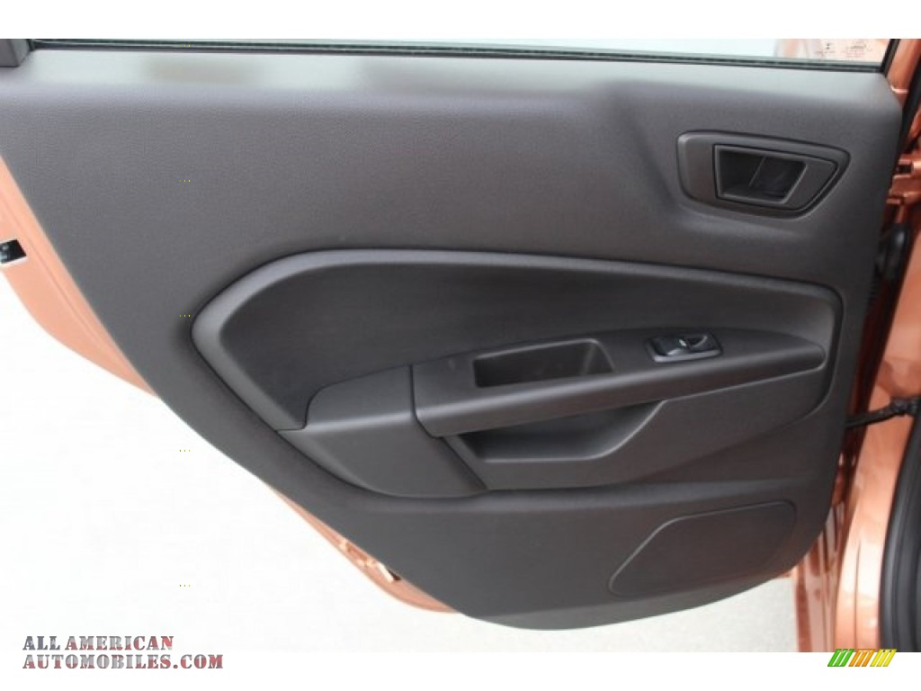 2017 Fiesta SE Hatchback - Chrome Copper / Charcoal Black photo #22