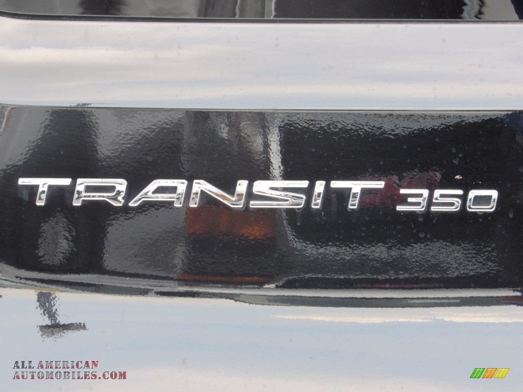 2017 Transit Wagon XLT 350 MR Long - Shadow Black / Pewter photo #41