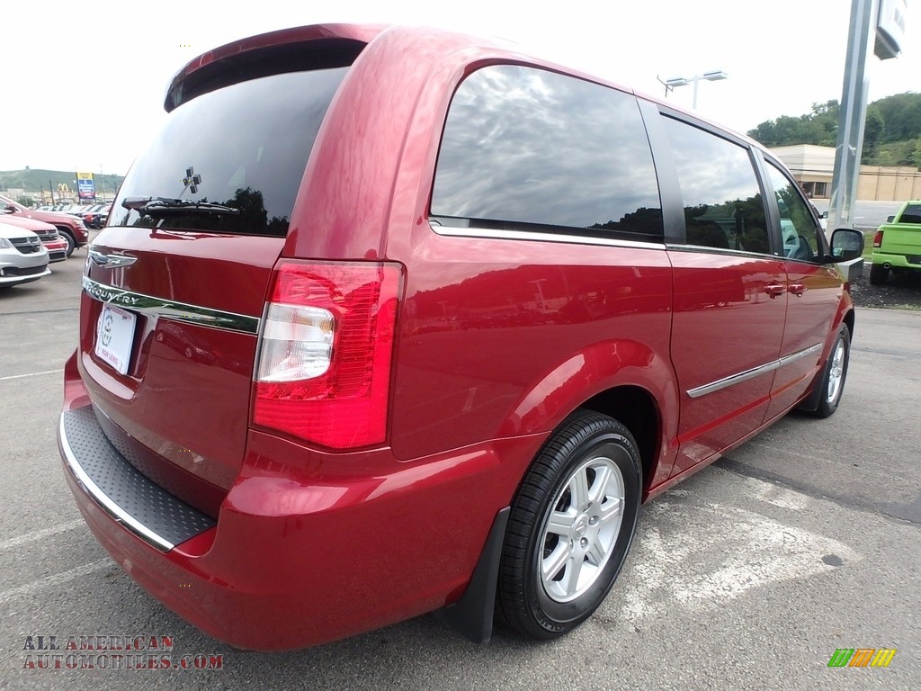 2012 Town & Country Touring - Deep Cherry Red Crystal Pearl / Black/Light Graystone photo #6