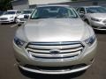 Ford Taurus Limited AWD White Gold photo #4