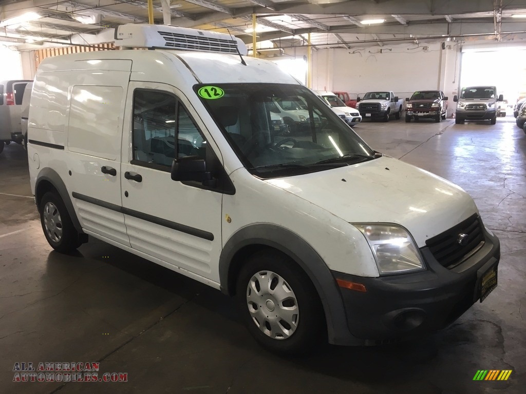 Frozen White / Dark Grey Ford Transit Connect XL Van