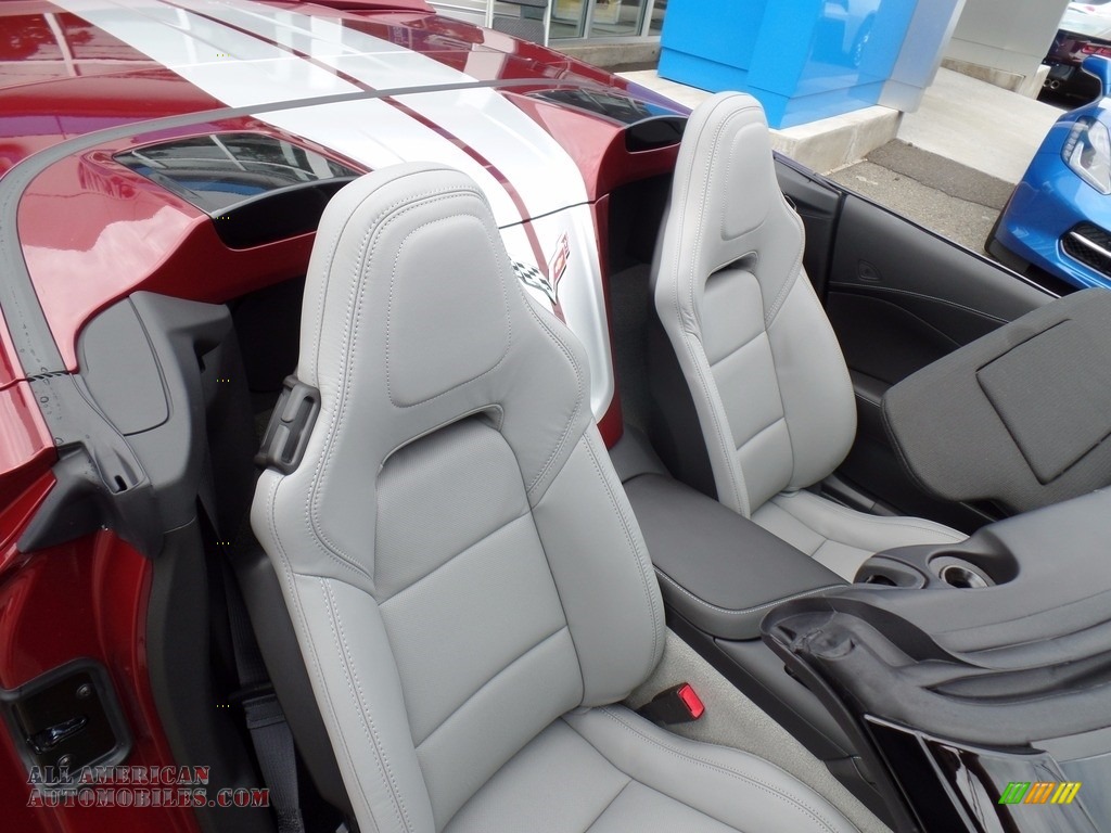 2018 Corvette Stingray Convertible - Long Beach Red Metallic Tintcoat / Gray photo #21