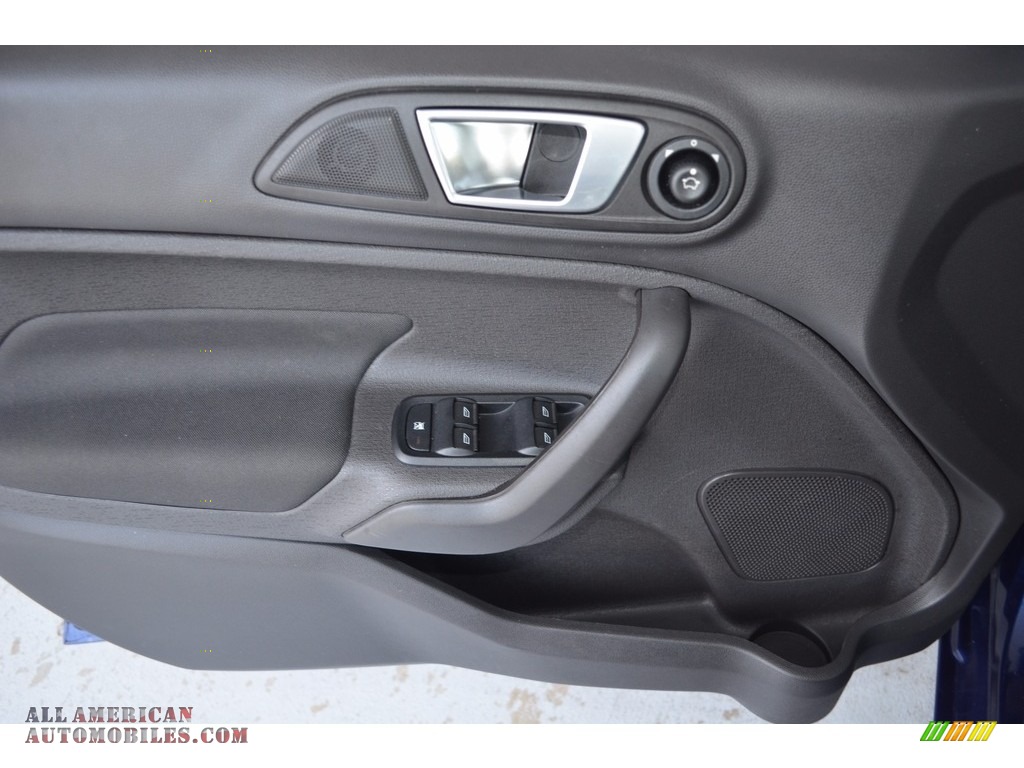 2016 Fiesta SE Hatchback - Kona Blue Metallic / Charcoal Black photo #8