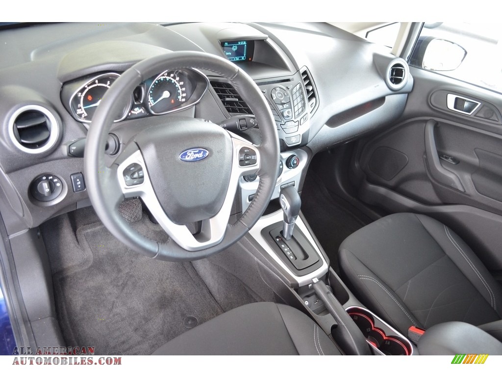 2016 Fiesta SE Hatchback - Kona Blue Metallic / Charcoal Black photo #10