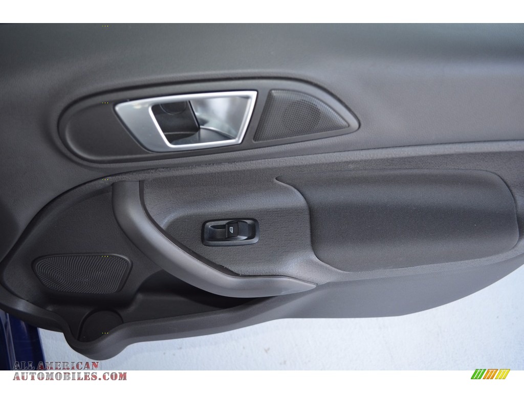 2016 Fiesta SE Hatchback - Kona Blue Metallic / Charcoal Black photo #14