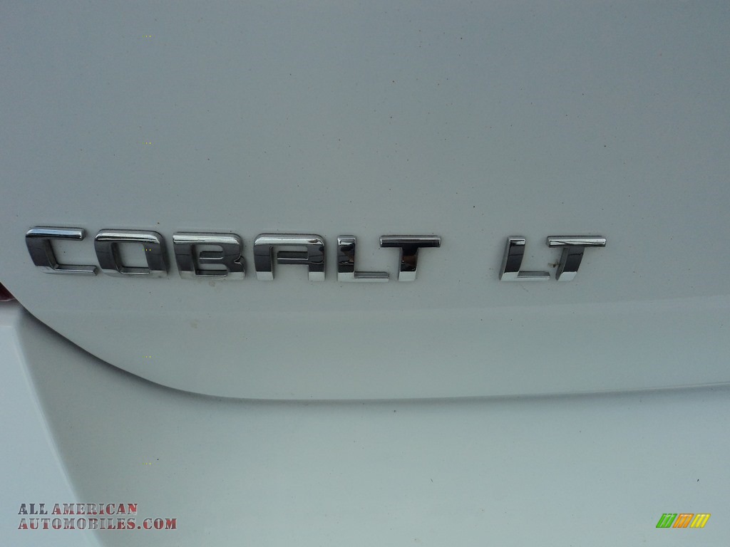 2010 Cobalt LT Sedan - Summit White / Ebony photo #25