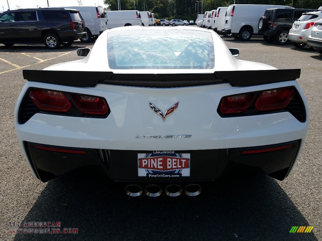 2018 Corvette Stingray Coupe - Arctic White / Adrenaline Red photo #6
