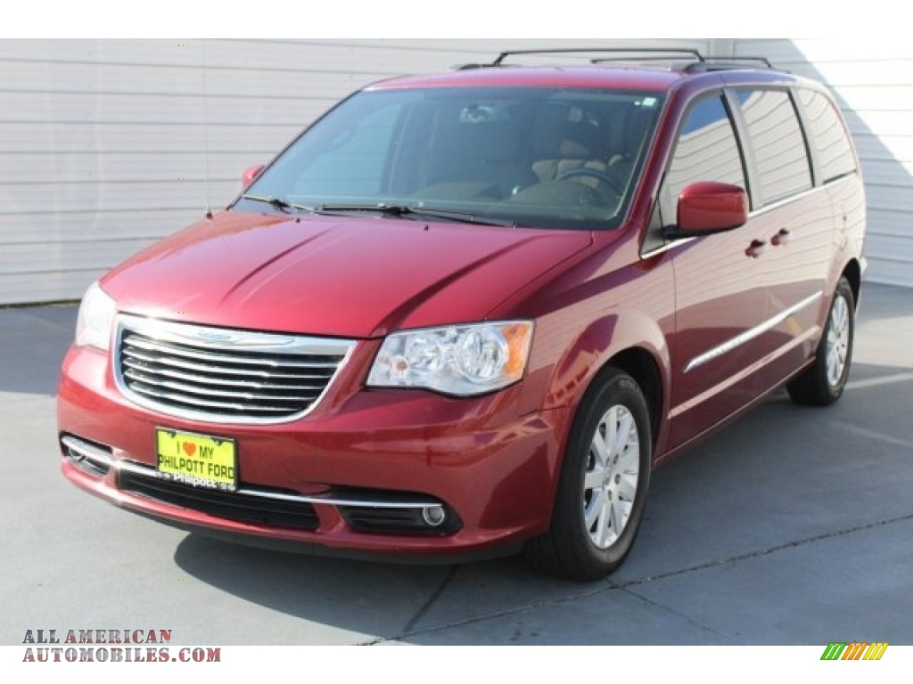 2014 Town & Country Touring - Deep Cherry Red Crystal Pearl / Dark Frost Beige/Medium Frost Beige photo #3