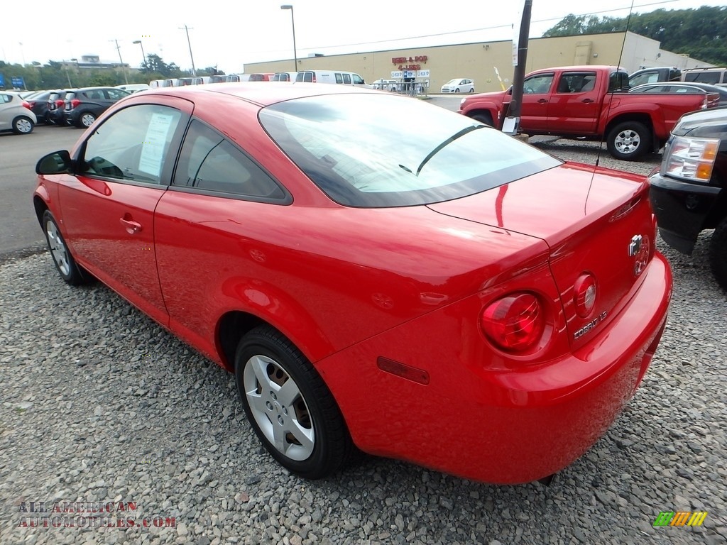 2006 Cobalt LS Coupe - Victory Red / Gray photo #2