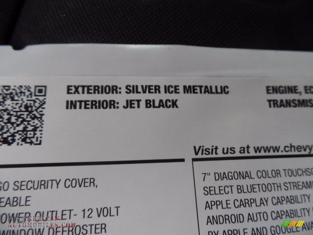2017 Trax LT AWD - Silver Ice Metallic / Jet Black photo #34