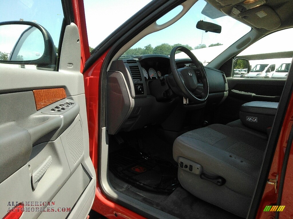 2006 Ram 2500 Big Horn Edition Quad Cab 4x4 - Flame Red / Medium Slate Gray photo #7