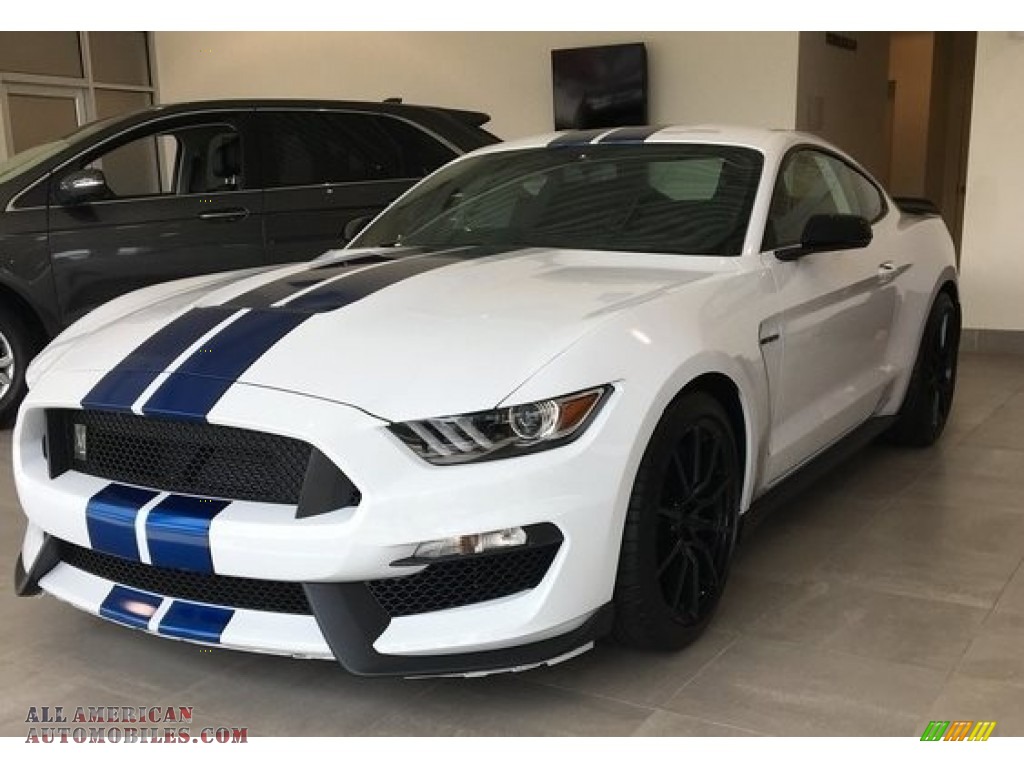 2017 Mustang Shelby GT350 - Oxford White / Ebony photo #1