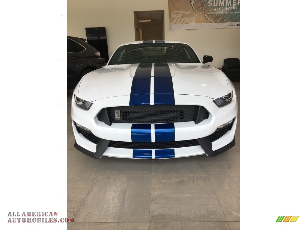 2017 Mustang Shelby GT350 - Oxford White / Ebony photo #2
