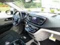 Chrysler Pacifica Touring Plus Brilliant Black Crystal Pearl photo #12