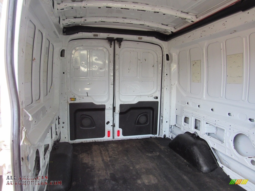2015 Transit Van 150 MR Long - Oxford White / Pewter photo #20