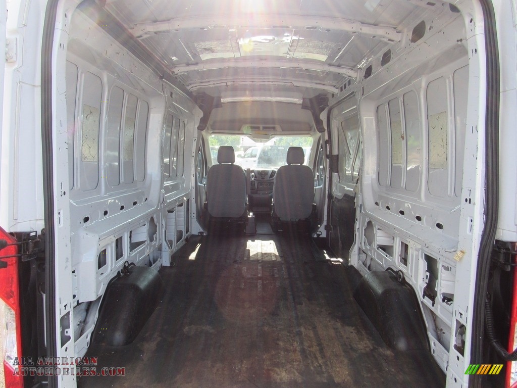2015 Transit Van 150 MR Long - Oxford White / Pewter photo #22