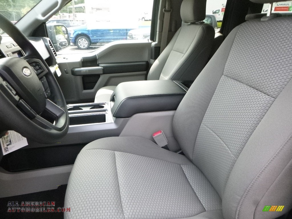 2018 F150 XLT SuperCab 4x4 - Magnetic / Earth Gray photo #12