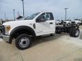 Ford F550 Super Duty XL Regular Cab Chassis Oxford White photo #2