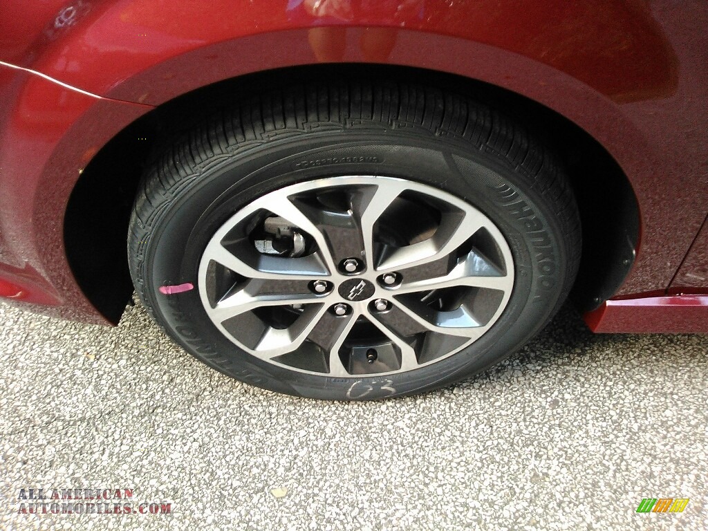 2018 Sonic LT Hatchback - Cajun Red Tintcoat / Jet Black photo #3
