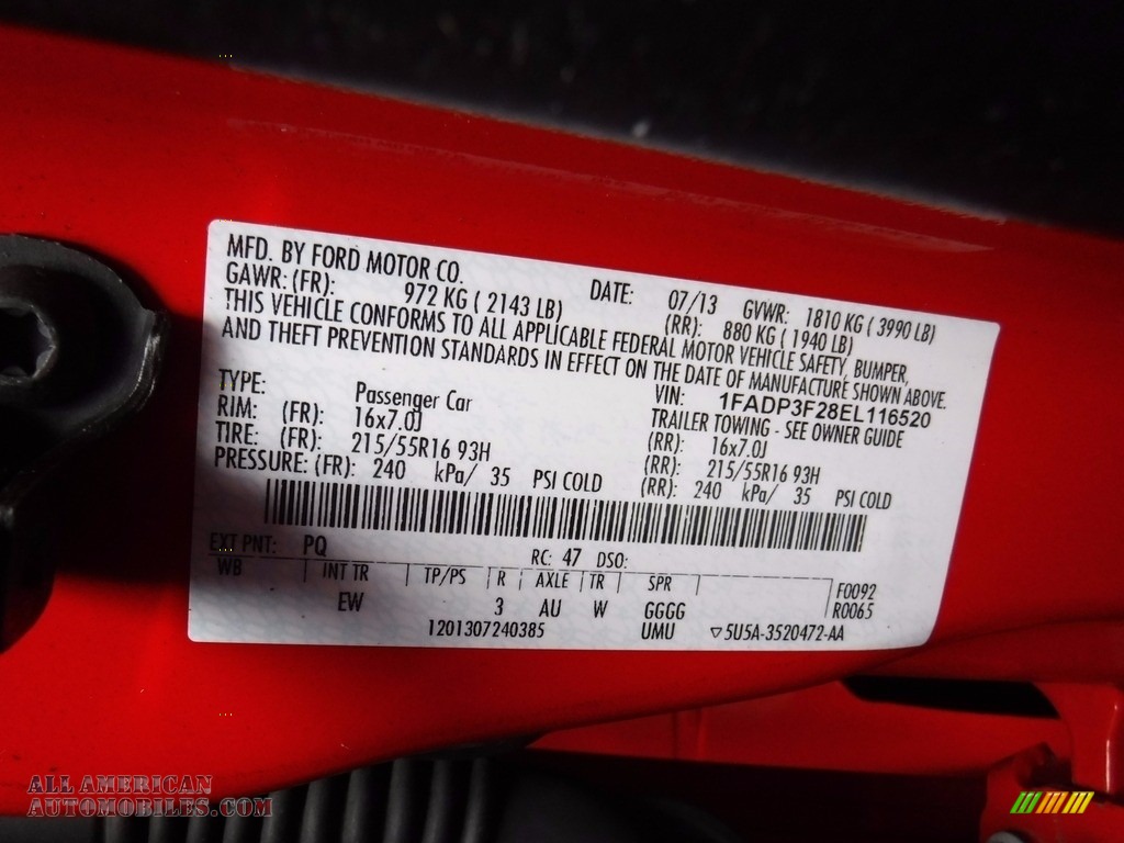2014 Focus SE Sedan - Race Red / Medium Light Stone photo #21