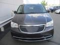 Chrysler Town & Country Touring Brilliant Black Crystal Pearl photo #8