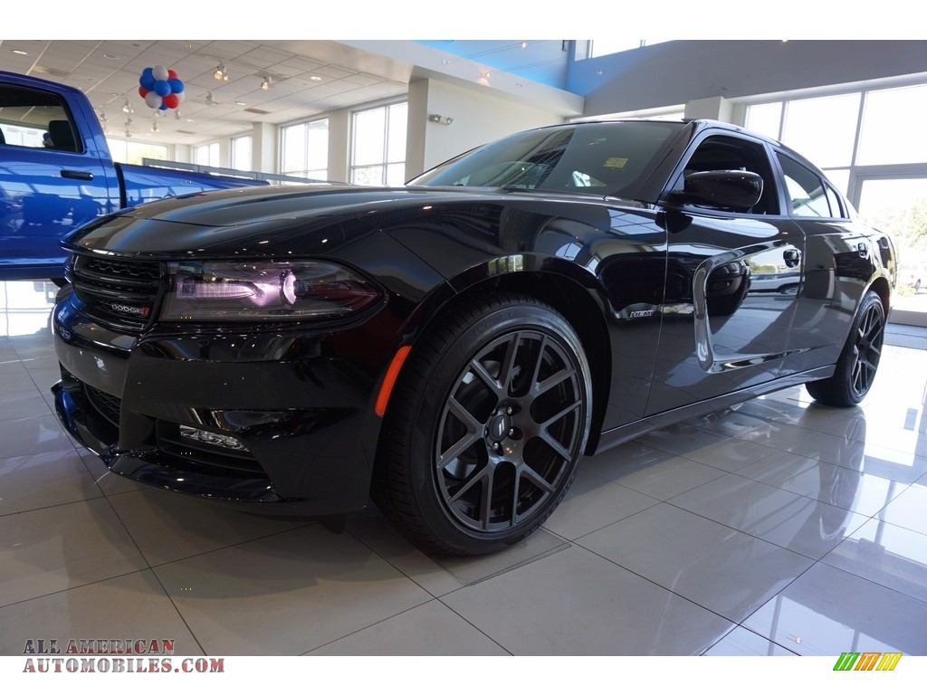 2018 Charger R/T - Pitch Black / Black photo #1