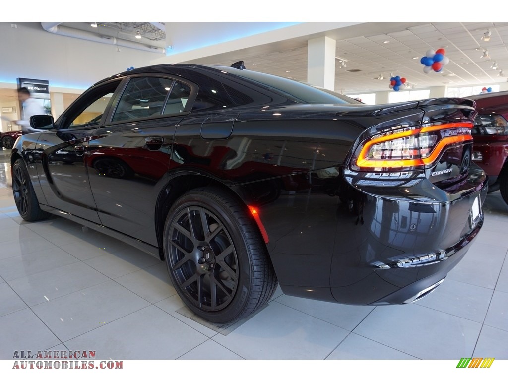 2018 Charger R/T - Pitch Black / Black photo #3
