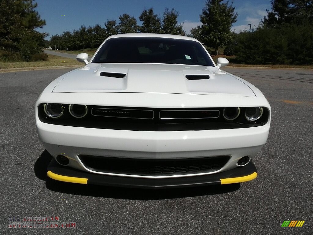 2018 Challenger R/T Scat Pack - White Knuckle / Black photo #3