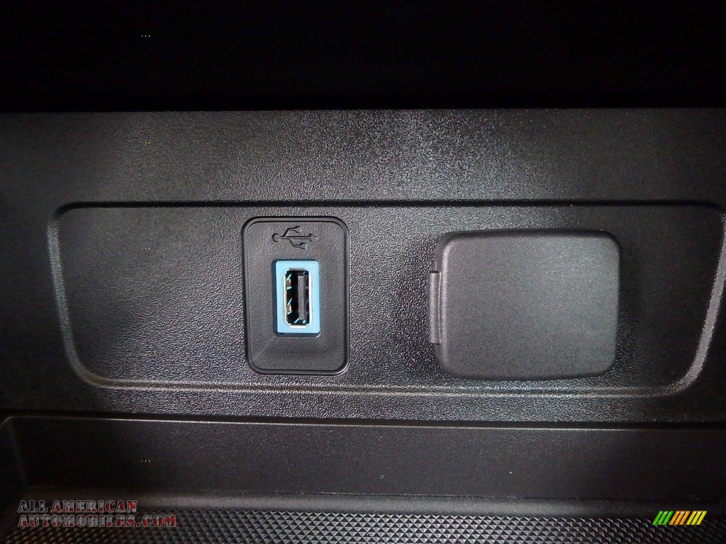 2018 Escape SE 4WD - Lightning Blue / Charcoal Black photo #20