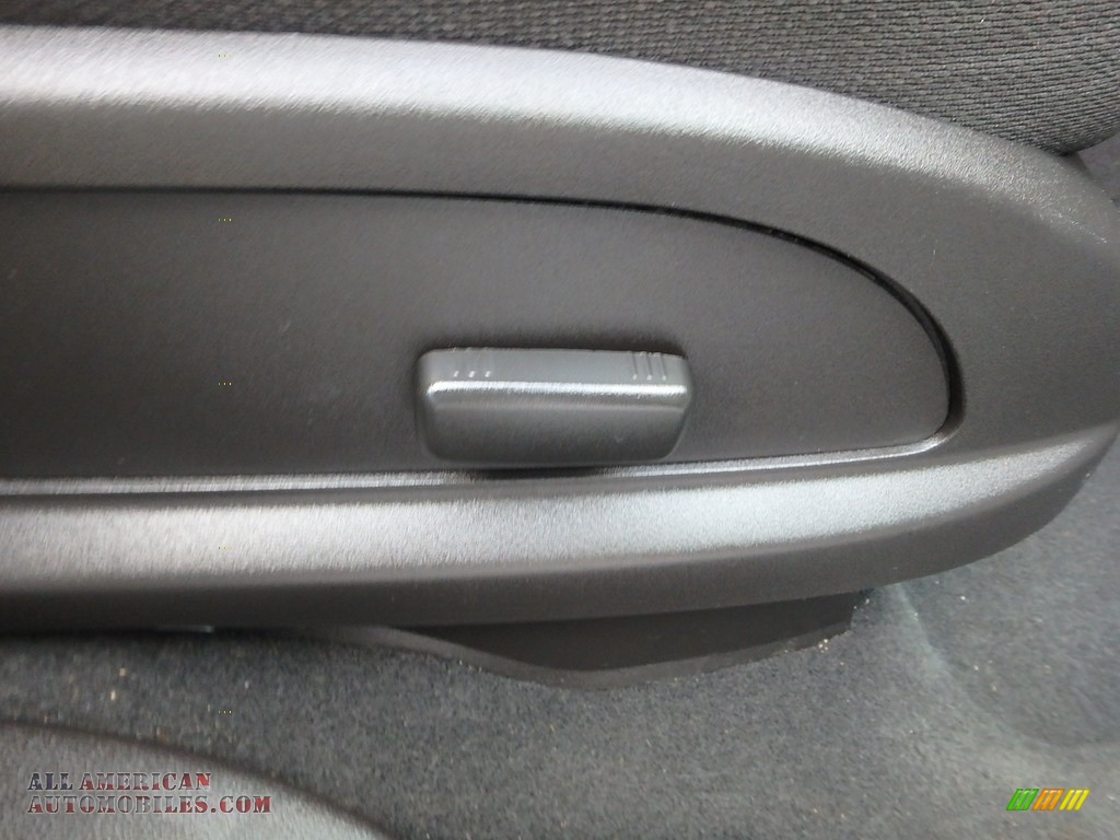 2016 Acadia SLE - Summit White / Ebony photo #17 2016 Acadia SLE - Summit White / Ebony photo #17