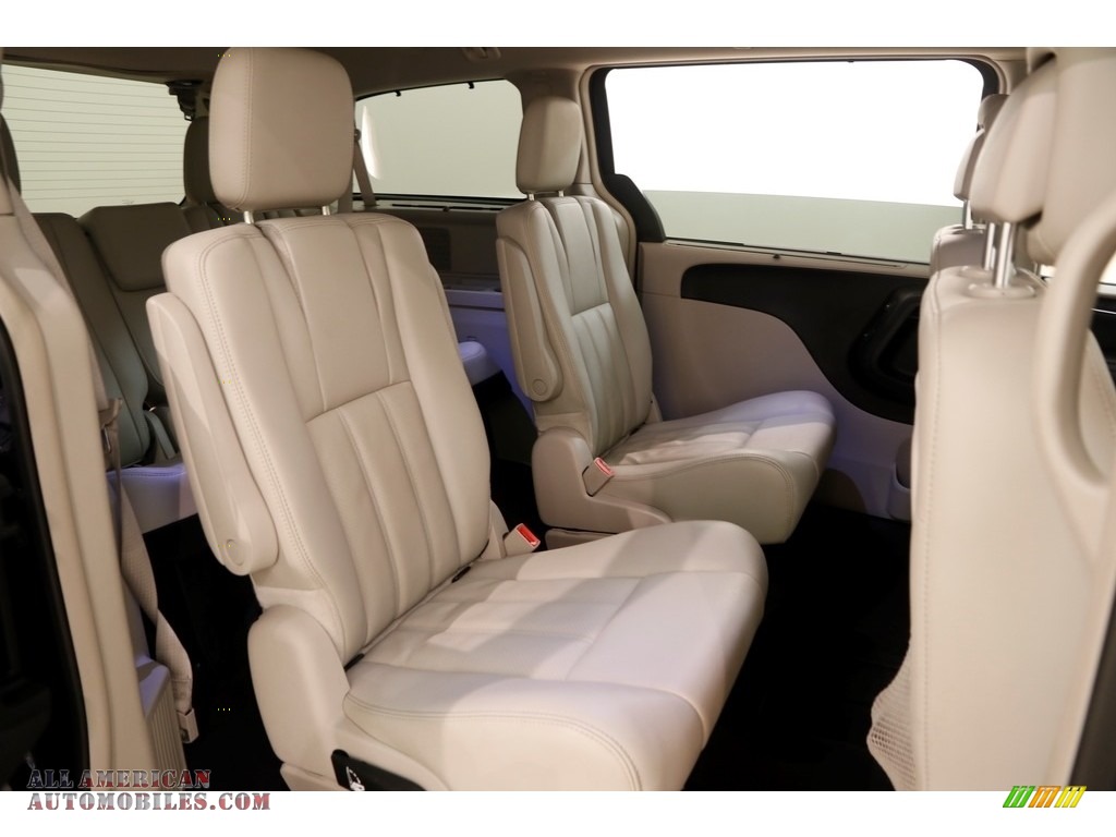 2012 Town & Country Touring - L - True Blue Pearl / Black/Light Graystone photo #20