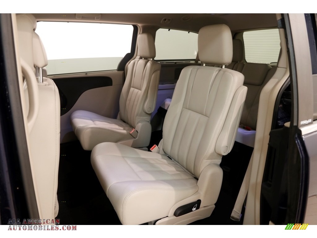 2012 Town & Country Touring - L - True Blue Pearl / Black/Light Graystone photo #21