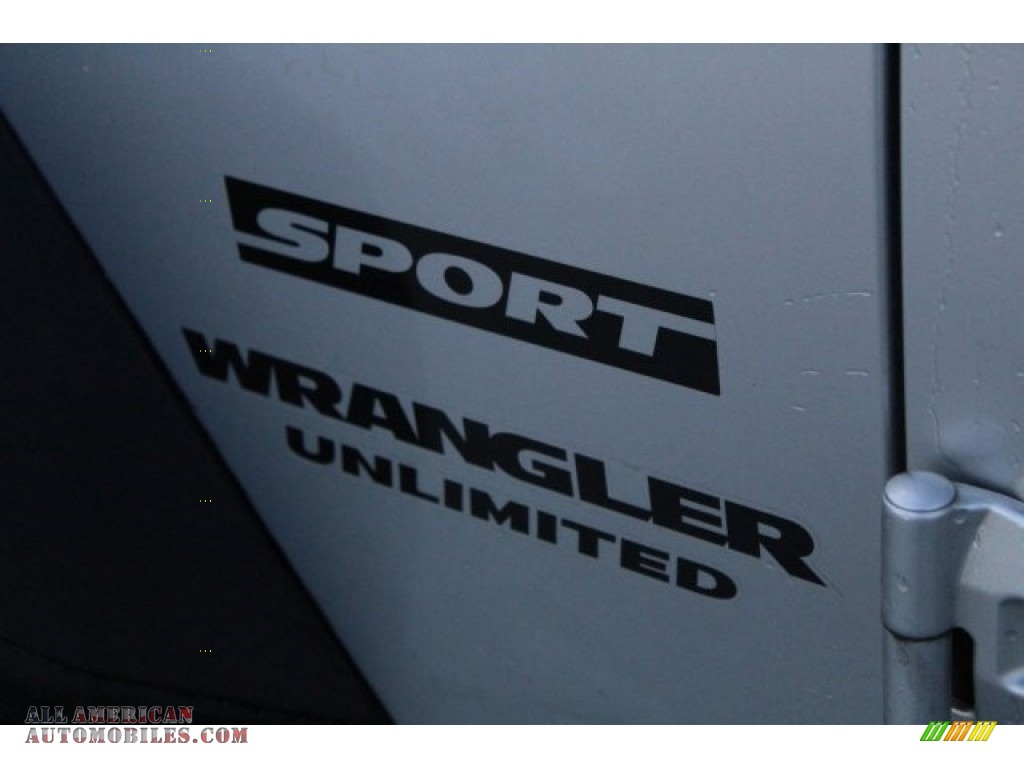 2012 Wrangler Unlimited Sport 4x4 - Bright Silver Metallic / Black photo #10