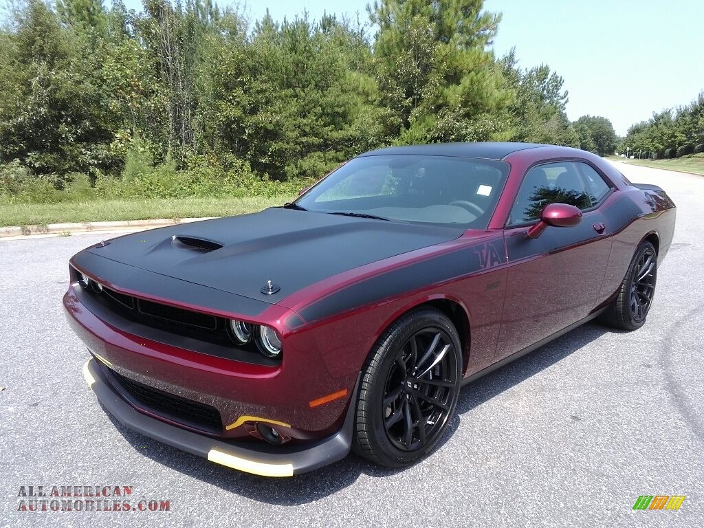 2018 Challenger T/A 392 - Octane Red Pearl / Black photo #2